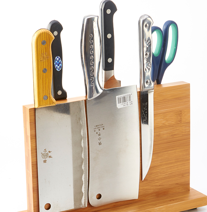 Magnetic Kitchen Knife Holder – Wall Mounted Knife Rack for Kitchen